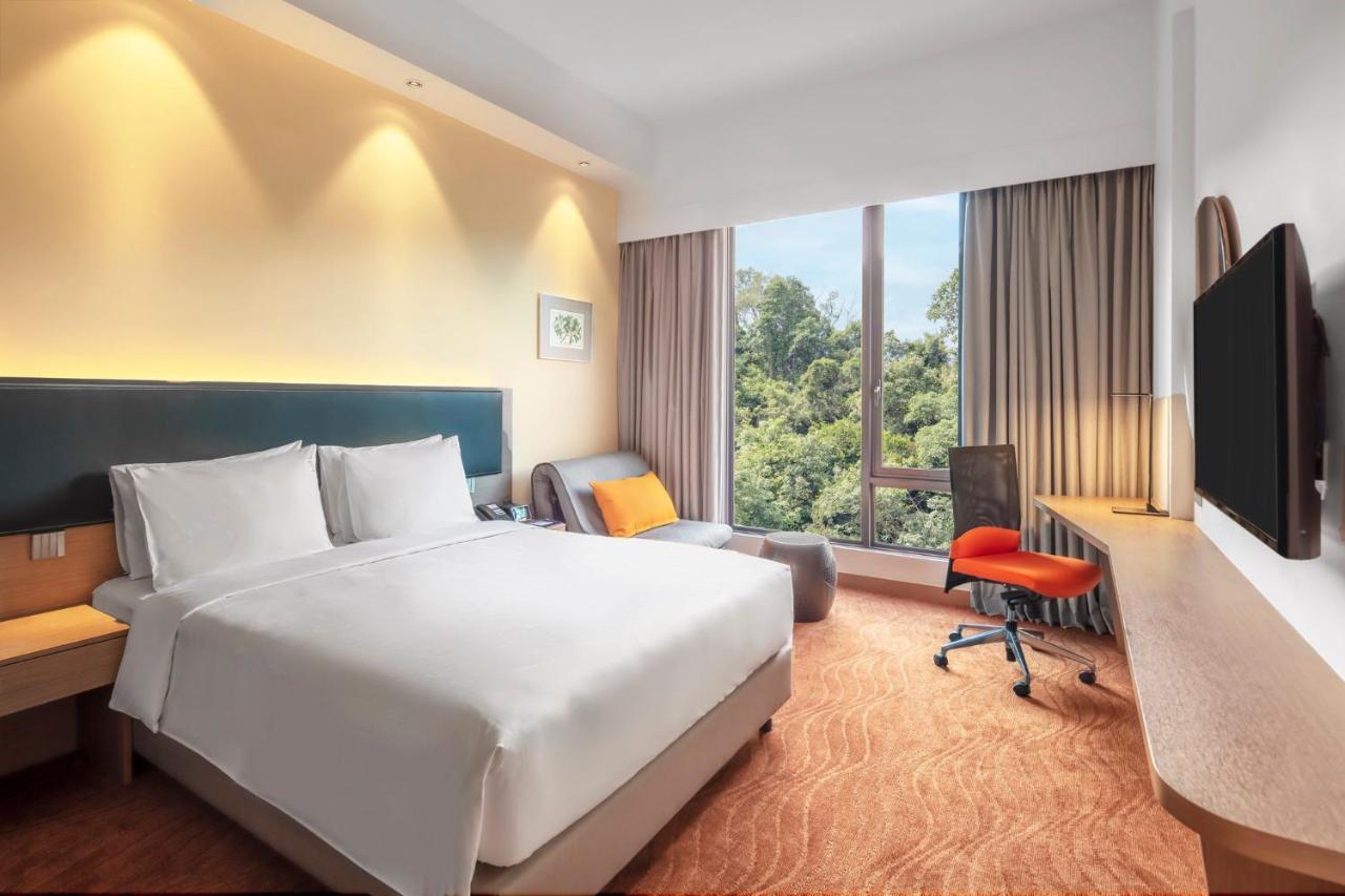 Holiday Inn Express Kota Kinabalu City Centre By Ihg Eksteriør billede
