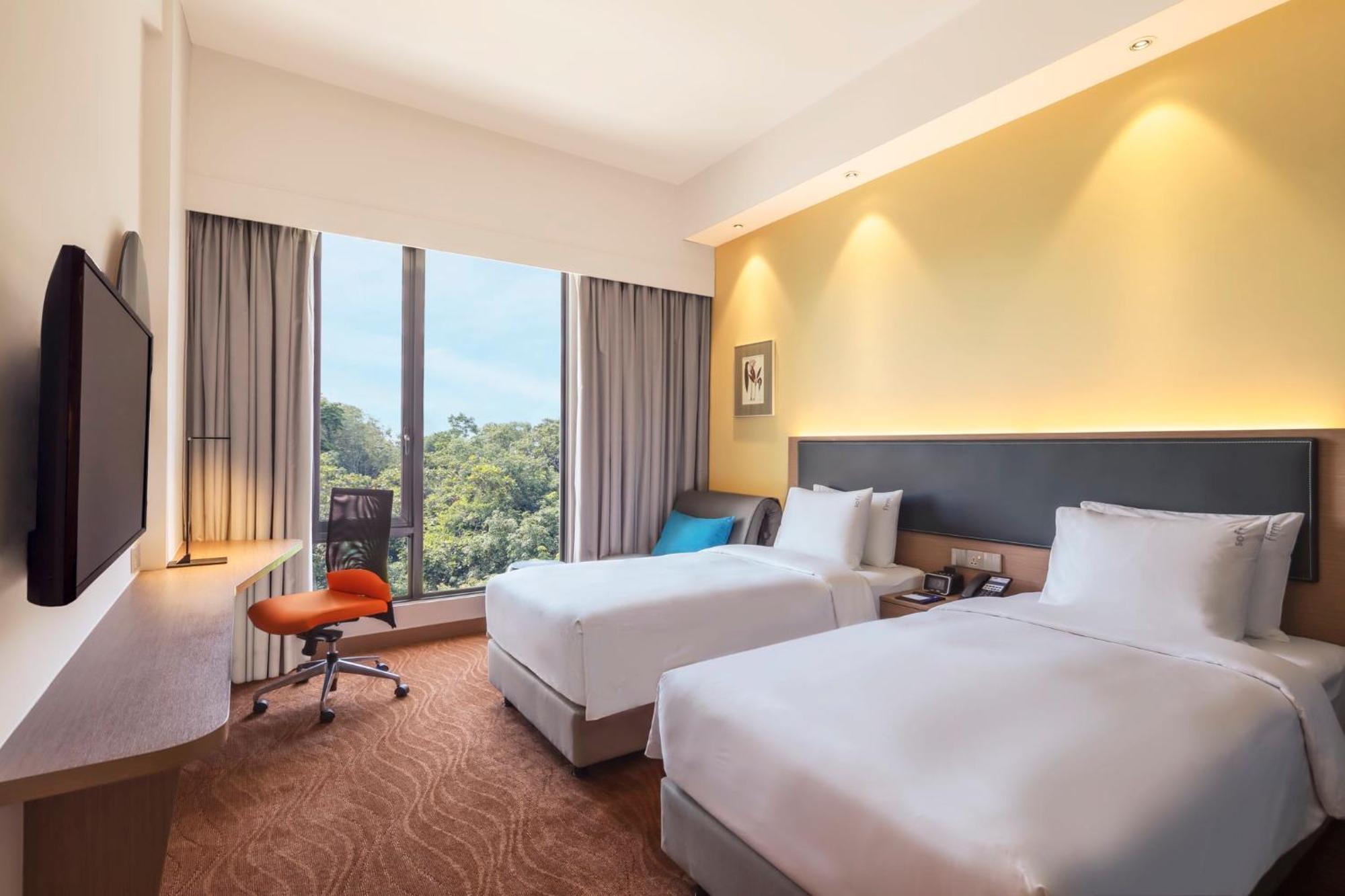 Holiday Inn Express Kota Kinabalu City Centre By Ihg Eksteriør billede